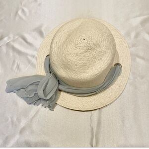 Raffia straw hat